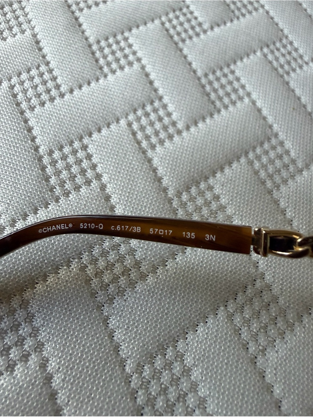 CHANEL Brown Gradient Oversized Women's Sunglasses - Picture 3 of 8